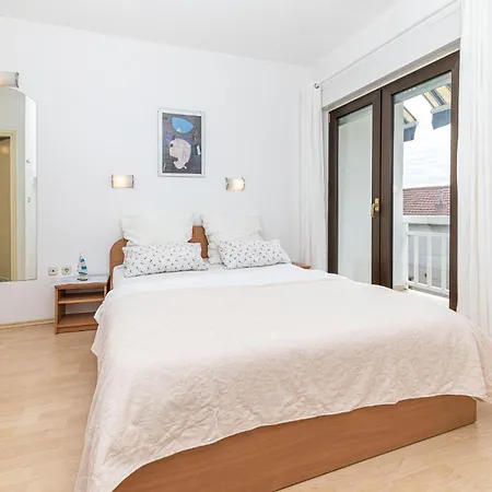 Cozy In Kastel Stafilic Apartman Kaštela